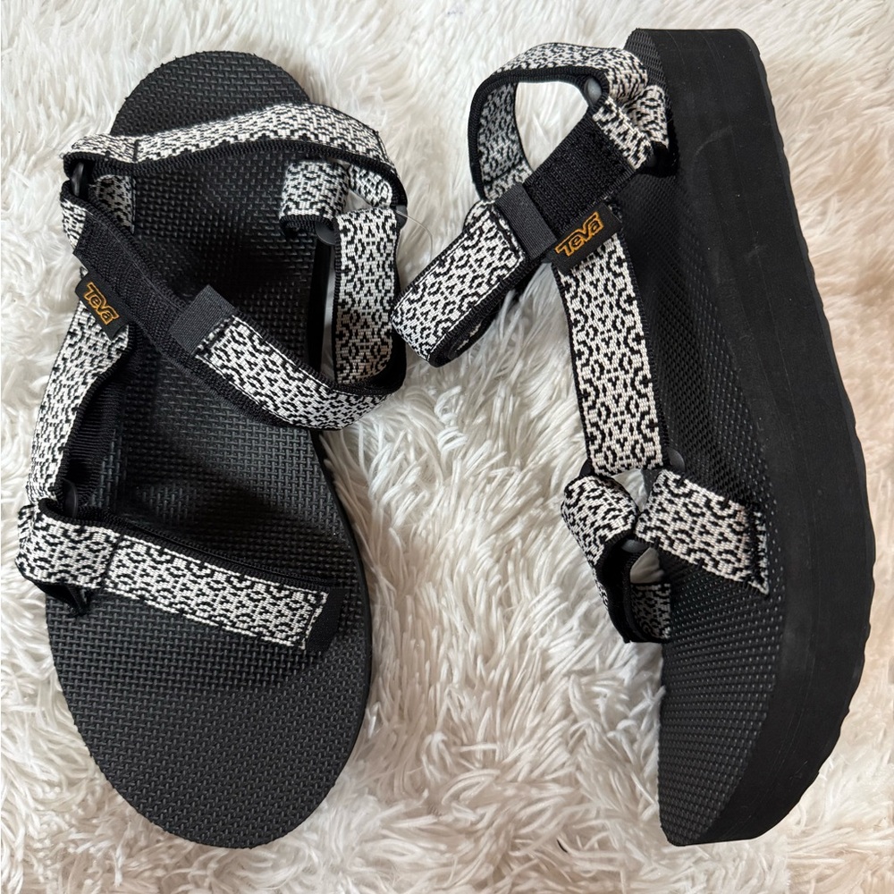 Teva Women's Monochrome Patterned Sandals
